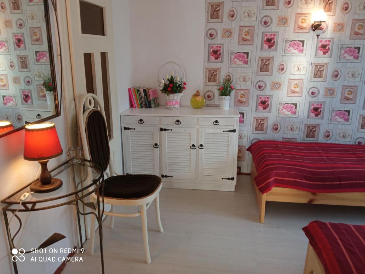 Domek I Apartamenty Stokrotka กรินีซา ดรอยจ์ ภายนอก รูปภาพ